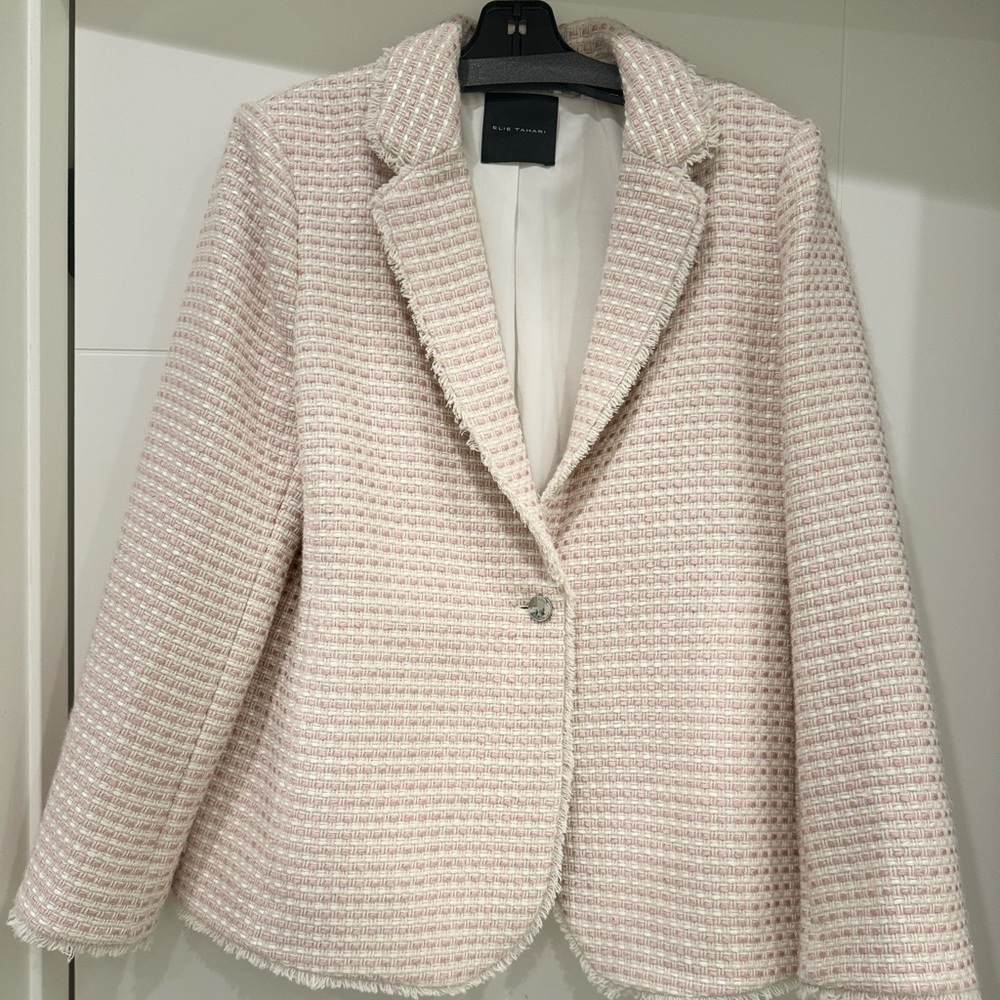 Elie Tahari Tweed One-Button Blazer